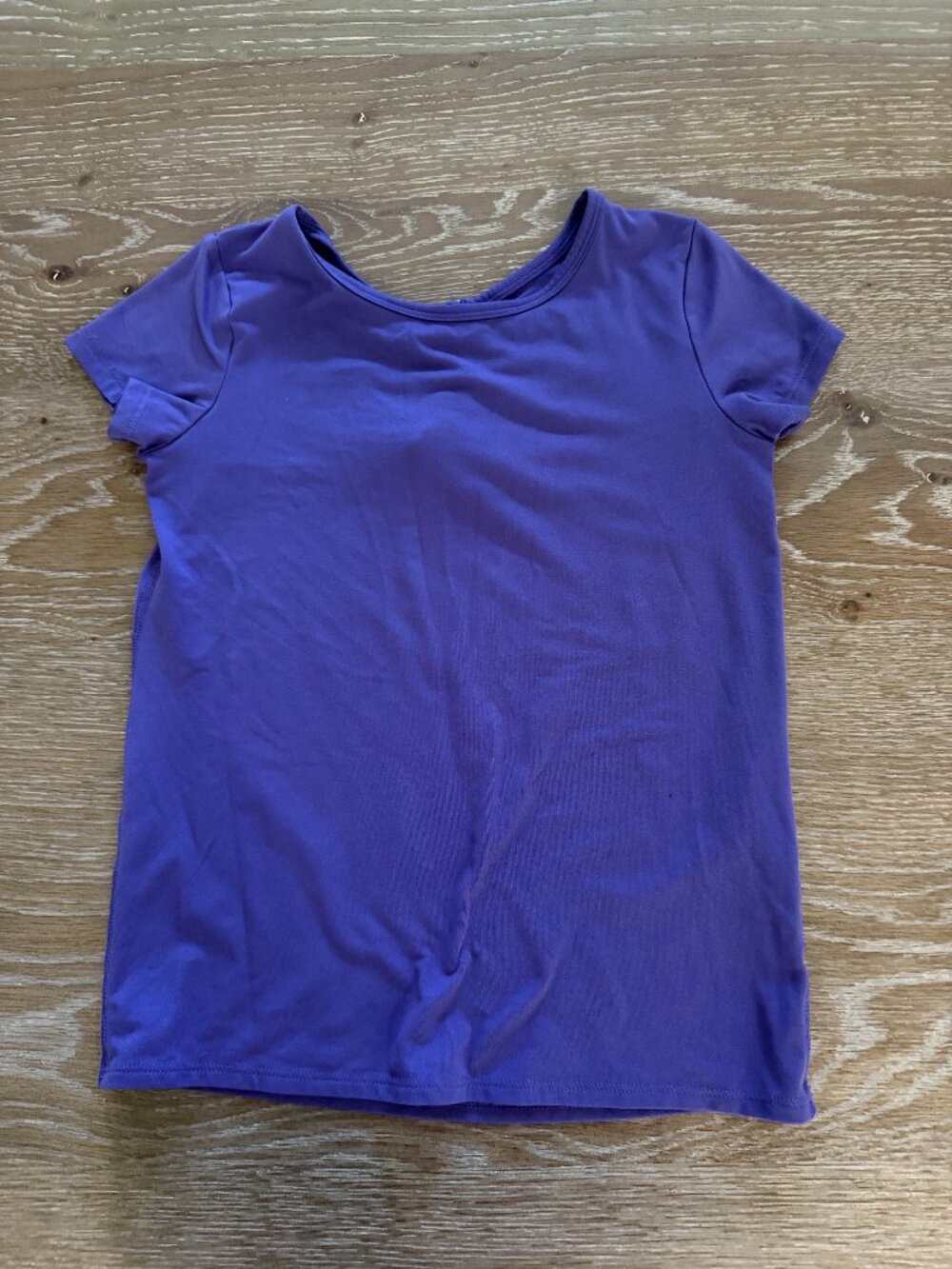 Girls all in motion purple short sleeve t-shirt top size Medium 7/8